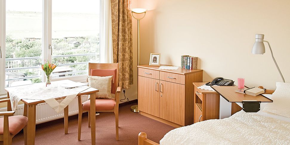 Pflegeheim Kaiserslautern - Ihr schönes Komfort-Zimmer im neuen Zuhause