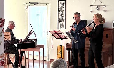 Hans-Joachim Fuss, Cássio Rafael Caponi und Nicole Schock spielten für die Bewohnerinnen und Bewohner des Kursana Domizils Nürtingen. 