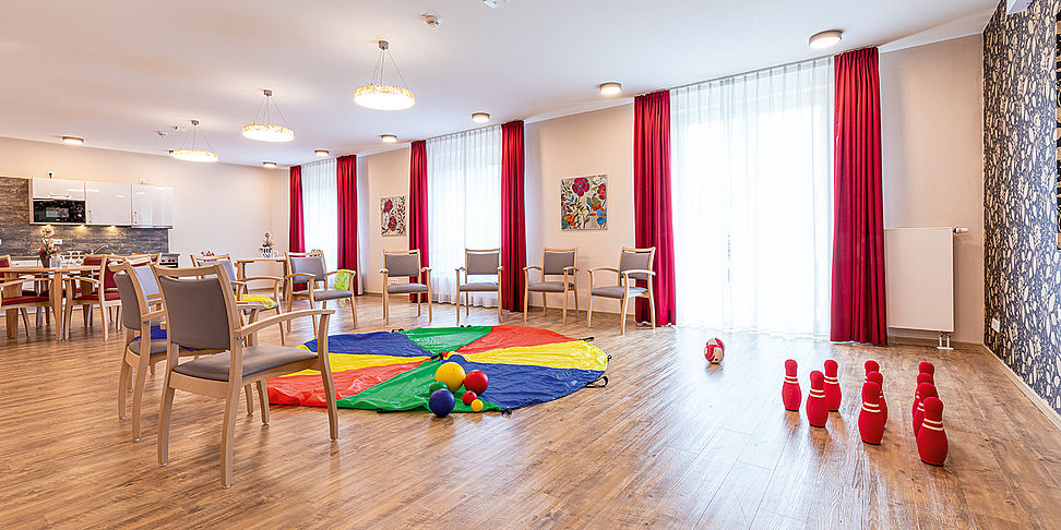 Aktiv im Therapieraum des Pflegeheims Eschenburg.