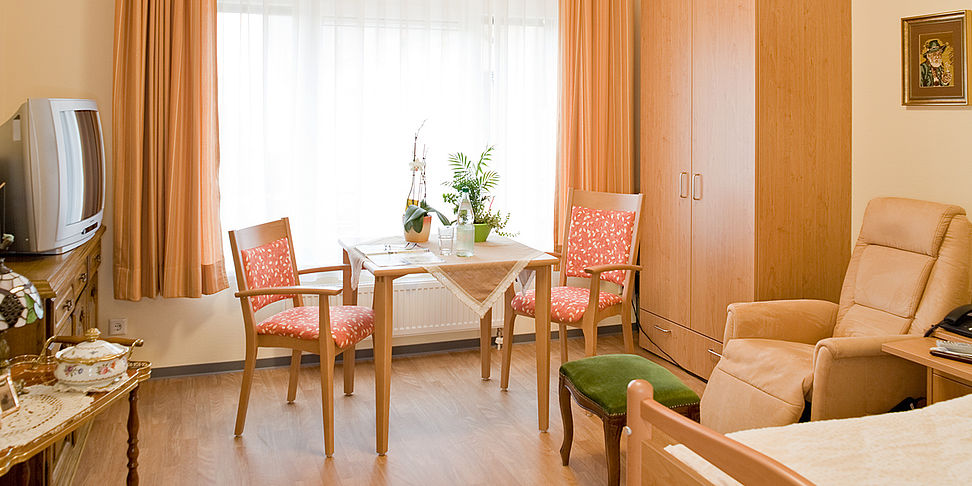 Pflegeheim Selingenstadt - Ihr schönes Zimmer im neuen Zuhause