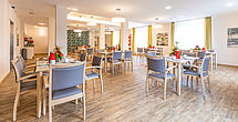 Das einladende und stilvolle Restaurant im Pflegeheim Eschenburg